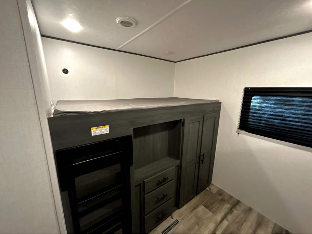 2006 AMERICAN COACH TRADITION 40J - Image 16