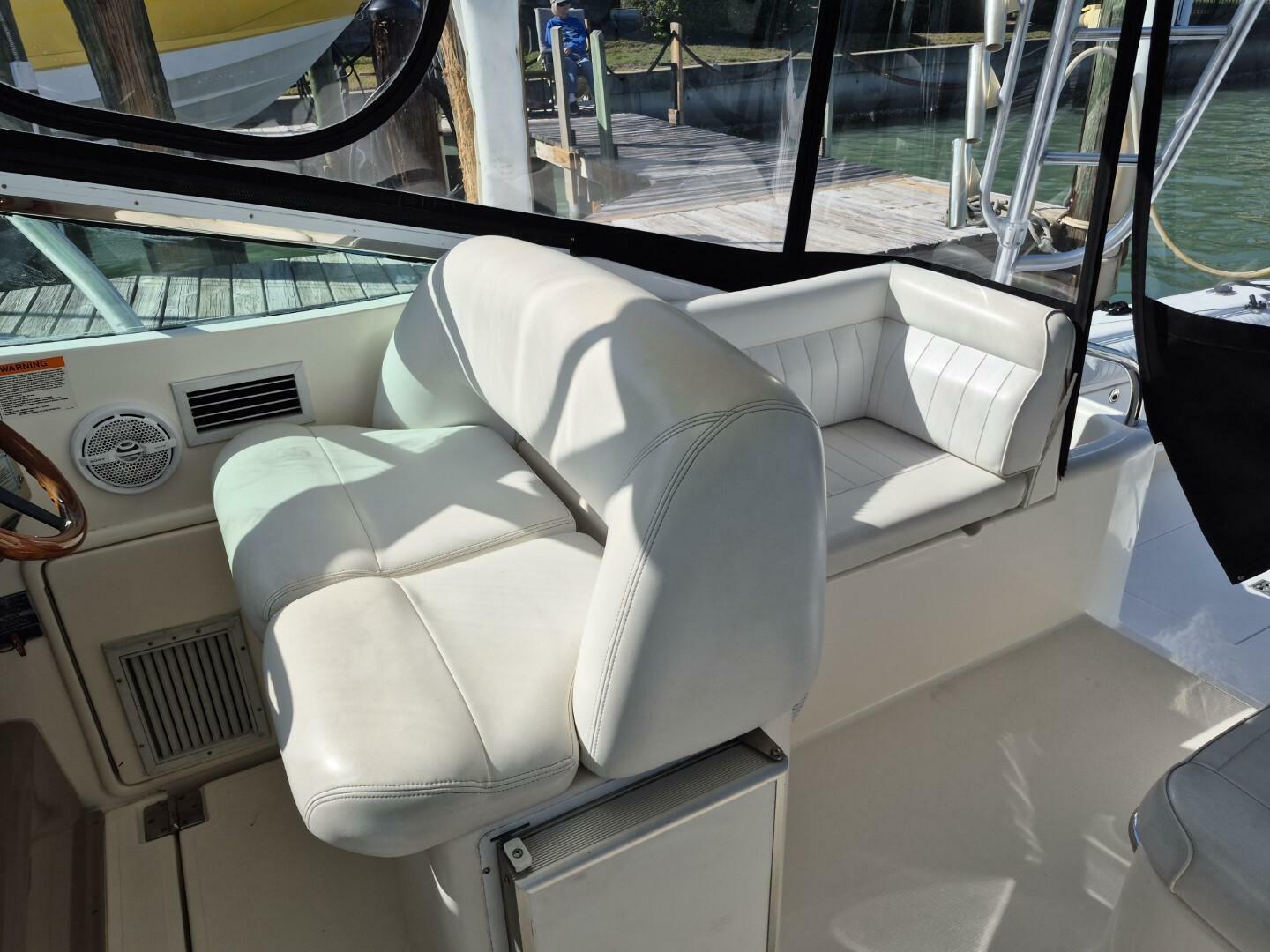 2004 Riviera 4000 Offshore - Image 33