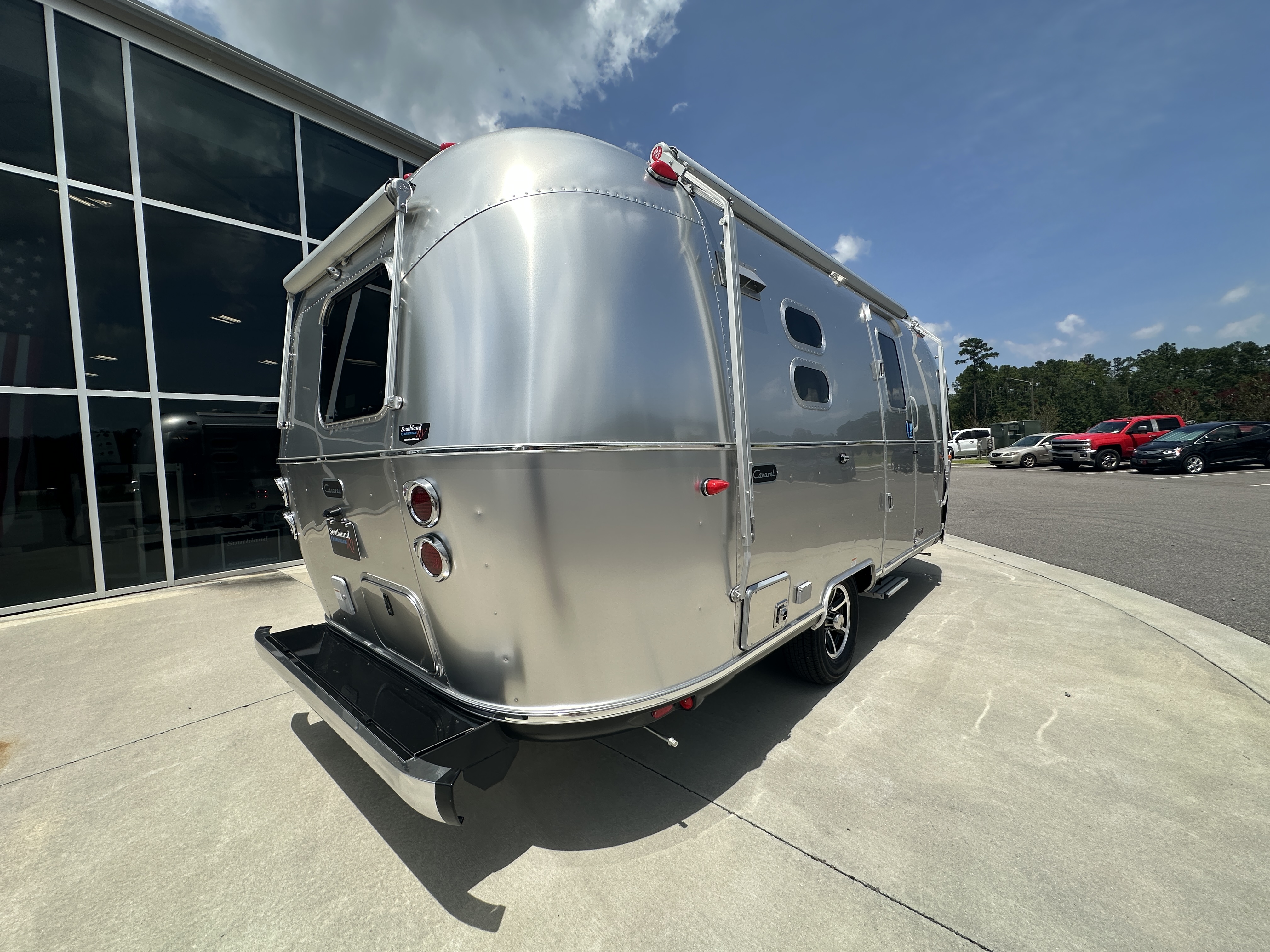 2027 Airstream Caravel 20FB - Image 5