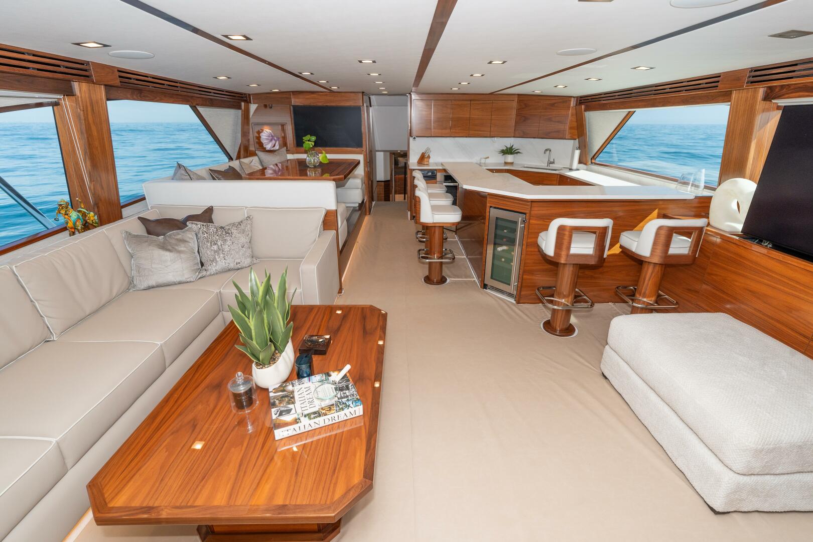 2025 Viking 90 Convertible - Image 30