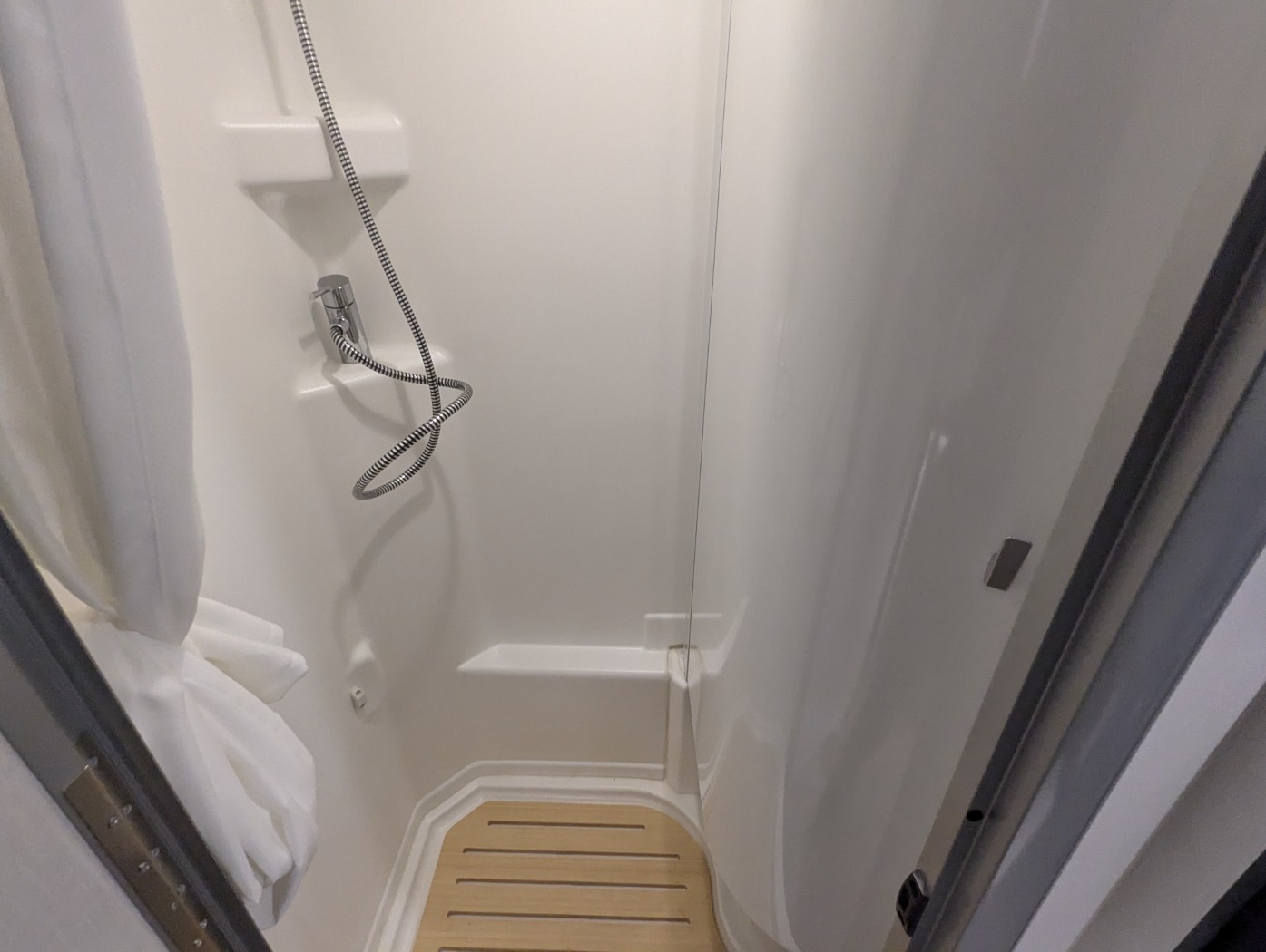 2025 Winnebago EKKO Sprinter 23B - ATH Overland - Image 31