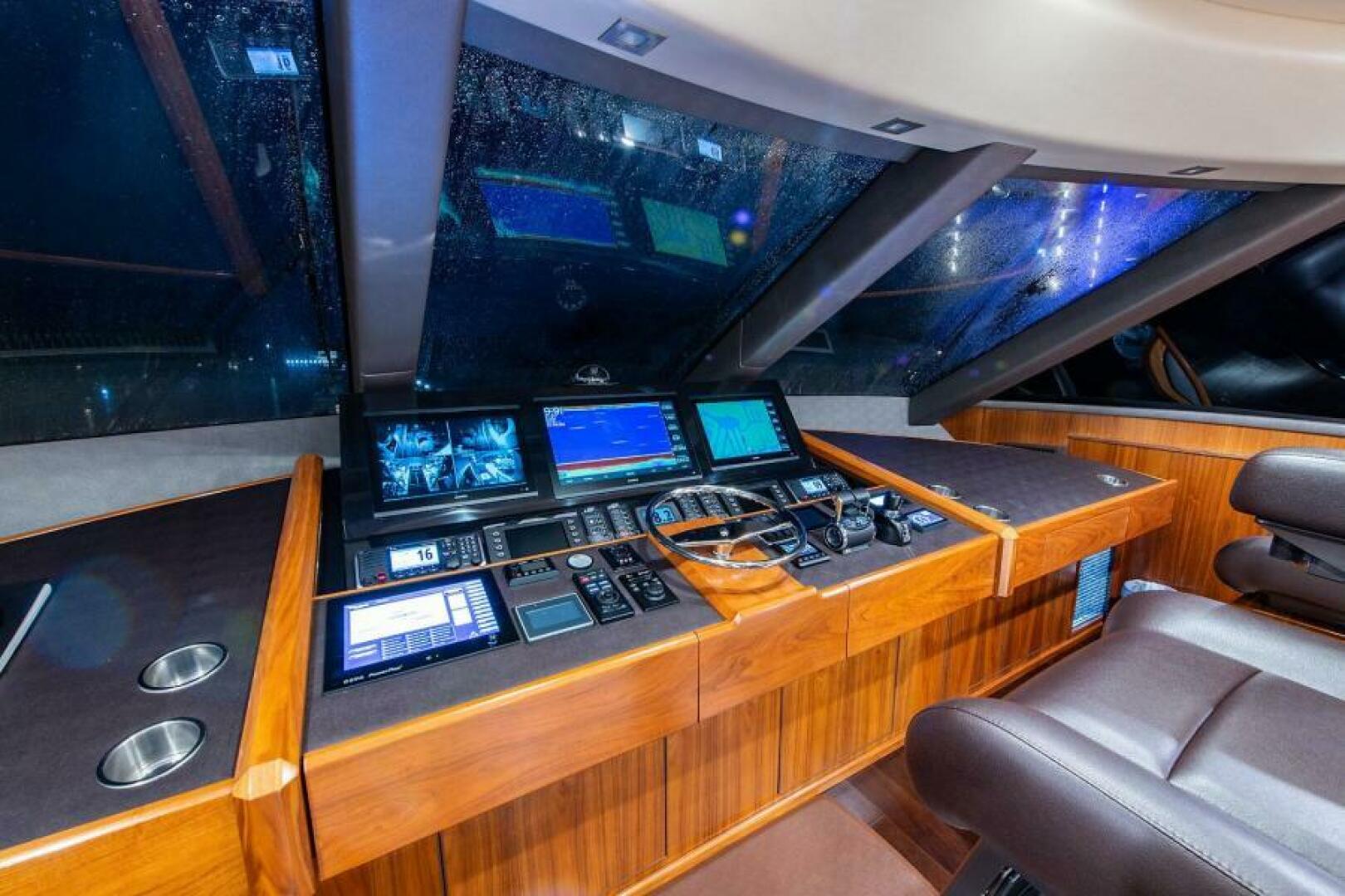 2018 Viking Enclosed Flybridge - Image 51