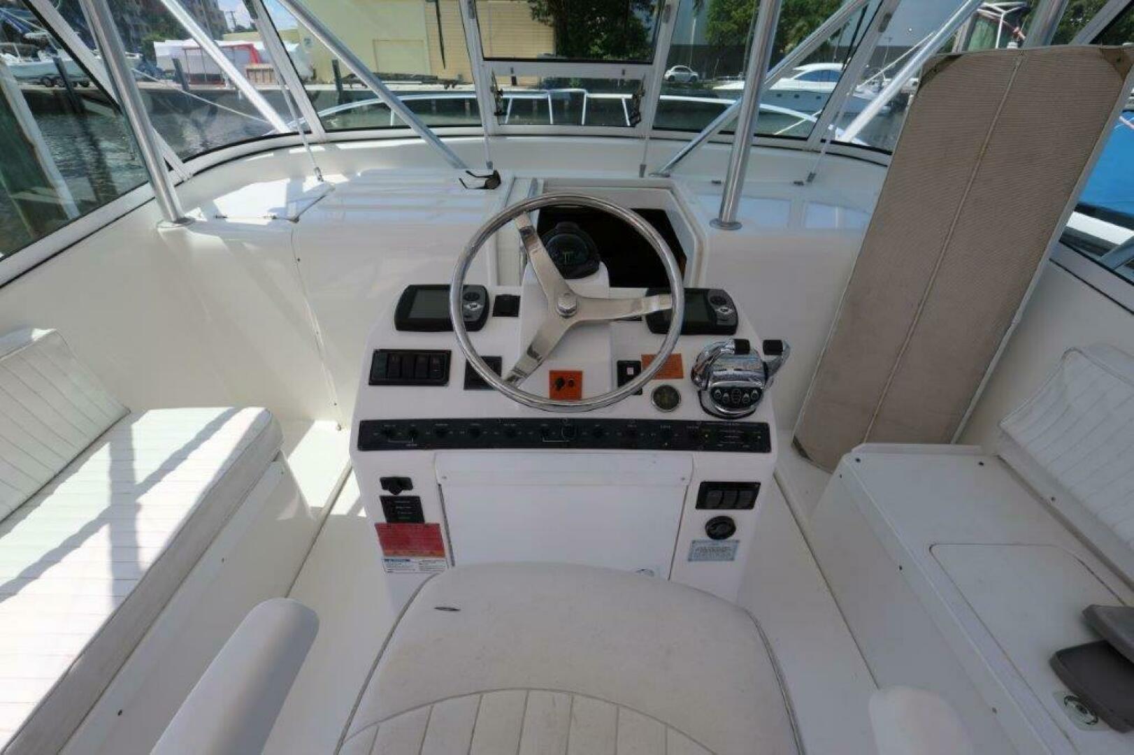 2007 Luhrs 32 Open - Image 9