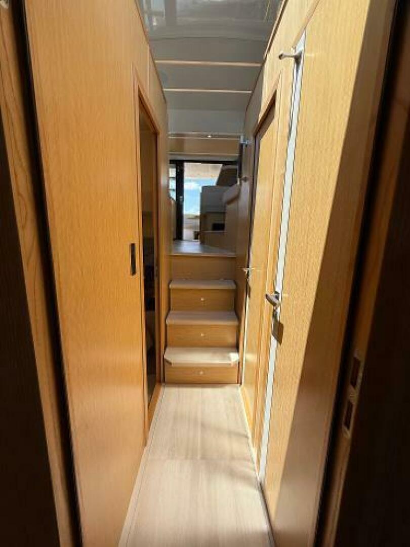 2019 Sealine F430 - Image 32