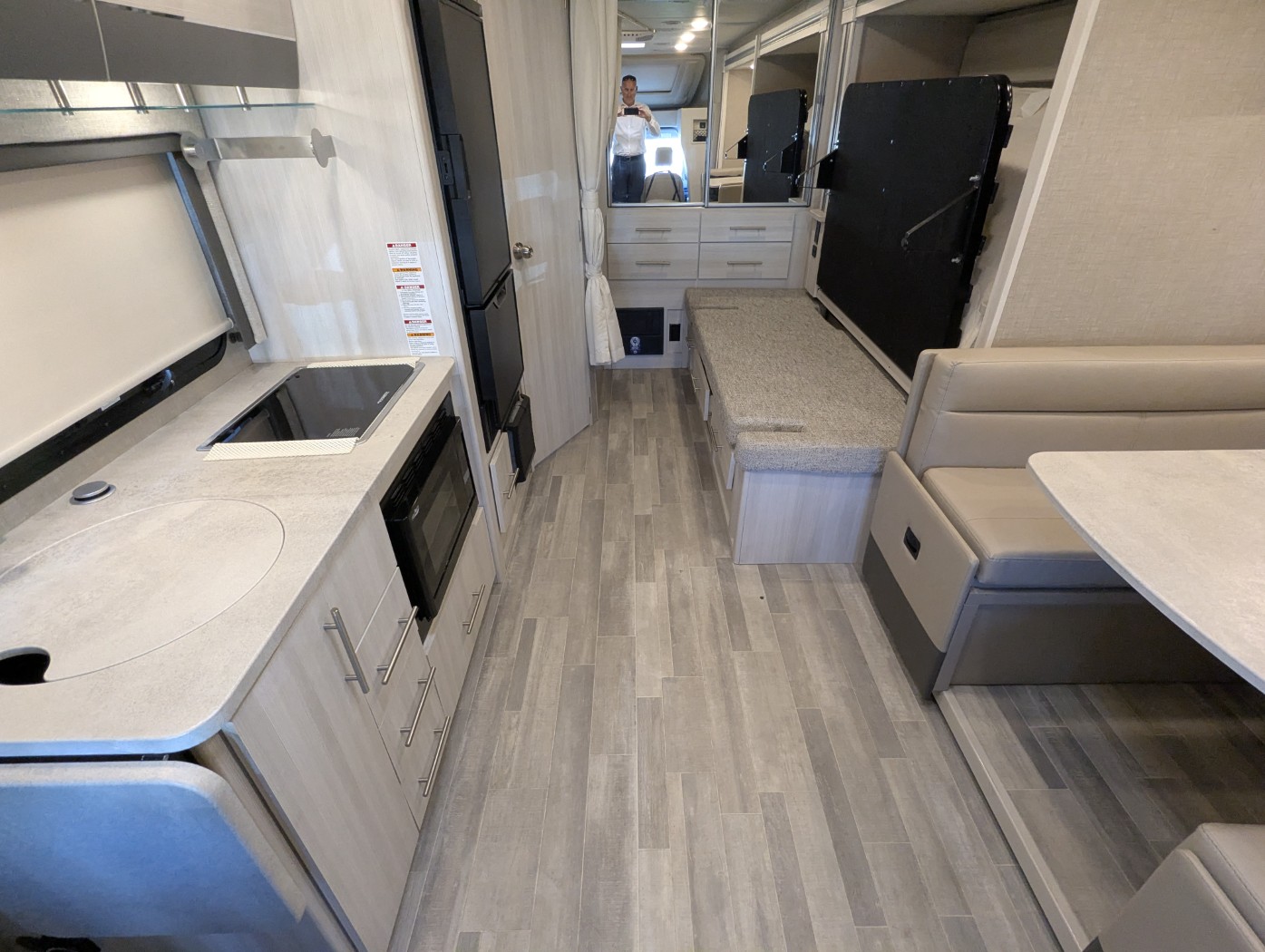 2023 Thor Motor Coach Gemini RUV 23TW - Image 15