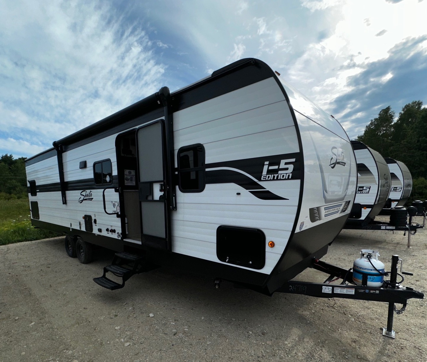 2026 Coachmen Shasta I-5 530BQB - Image 2