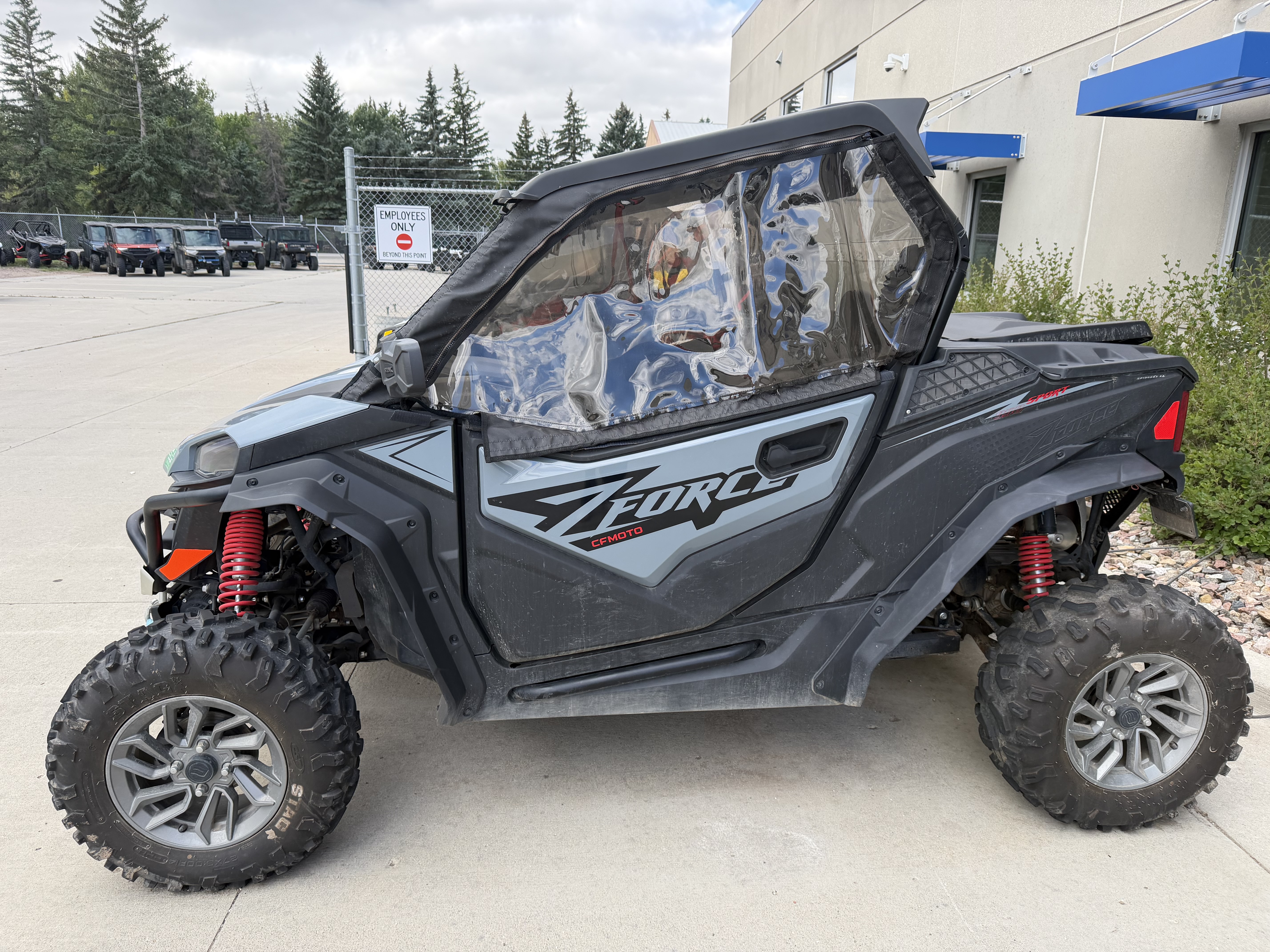 2023 CFMOTO ZForce 950 Sport - Image 2