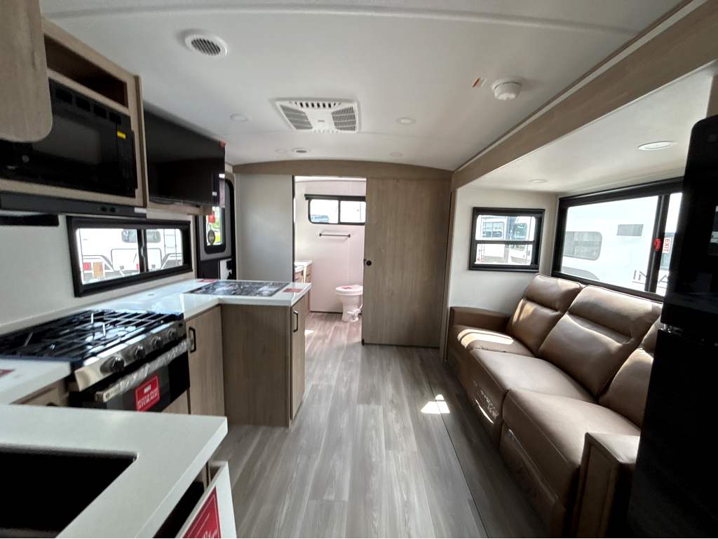 2026 GRAND DESIGN IMAGINE 2300MK - Image 16
