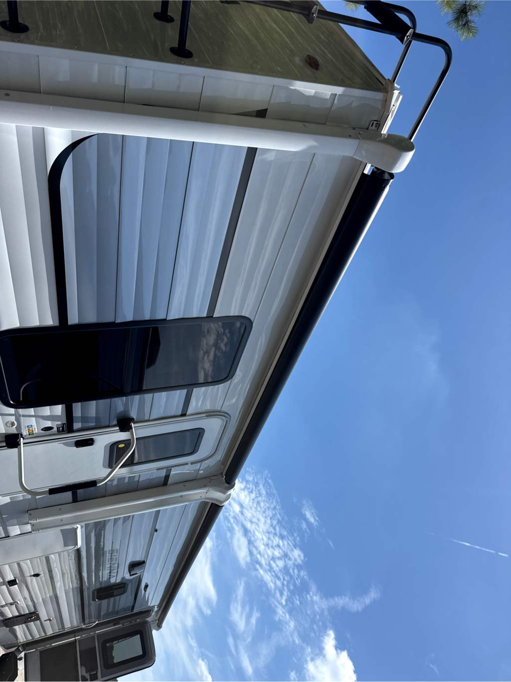 2027 VENTURE RV SIENNA 311VDB - Image 5