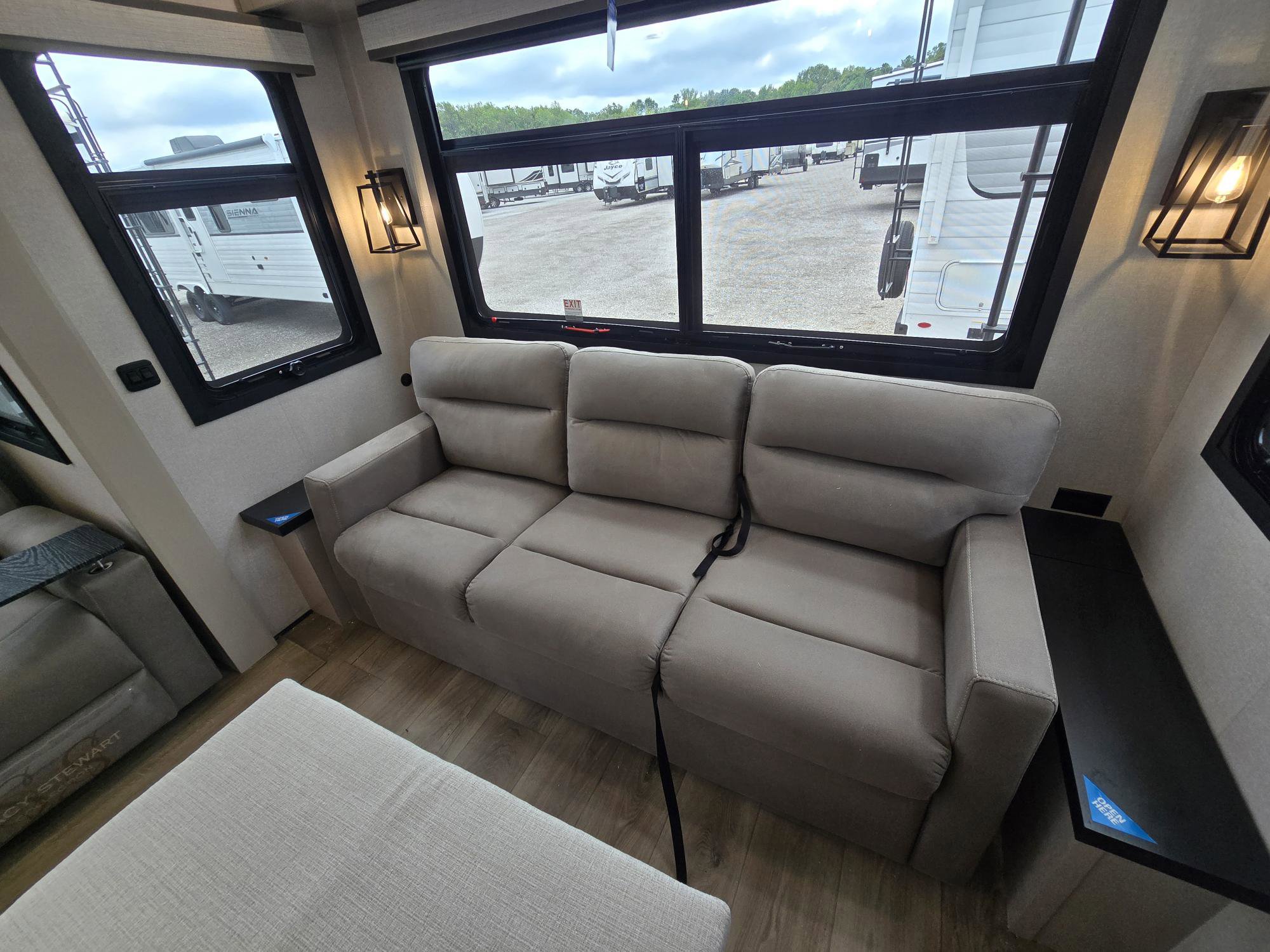 2026 JAYCO NORTH POINT 310RLTS - Image 18