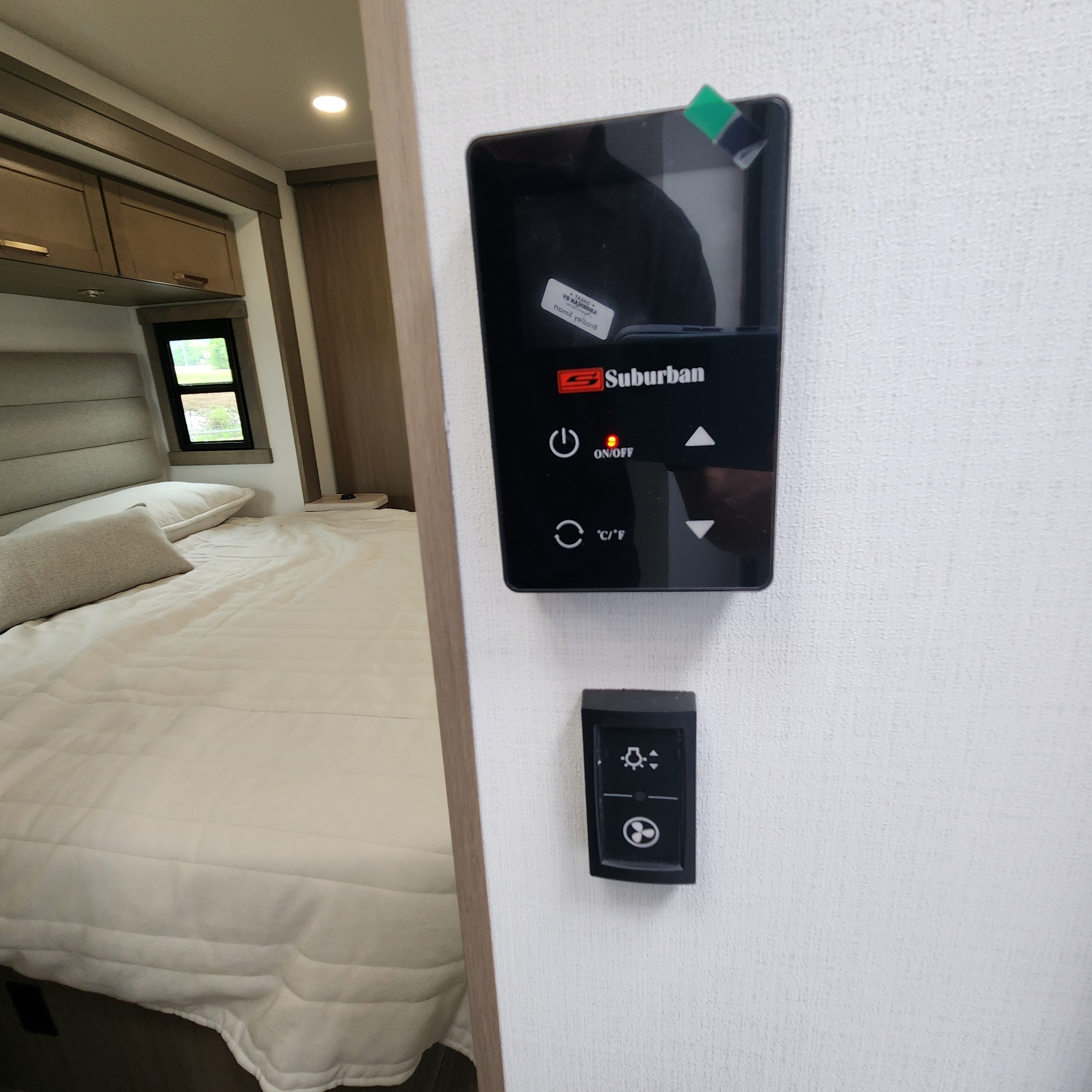 2027 JAYCO PRECEPT 36C - Image 28