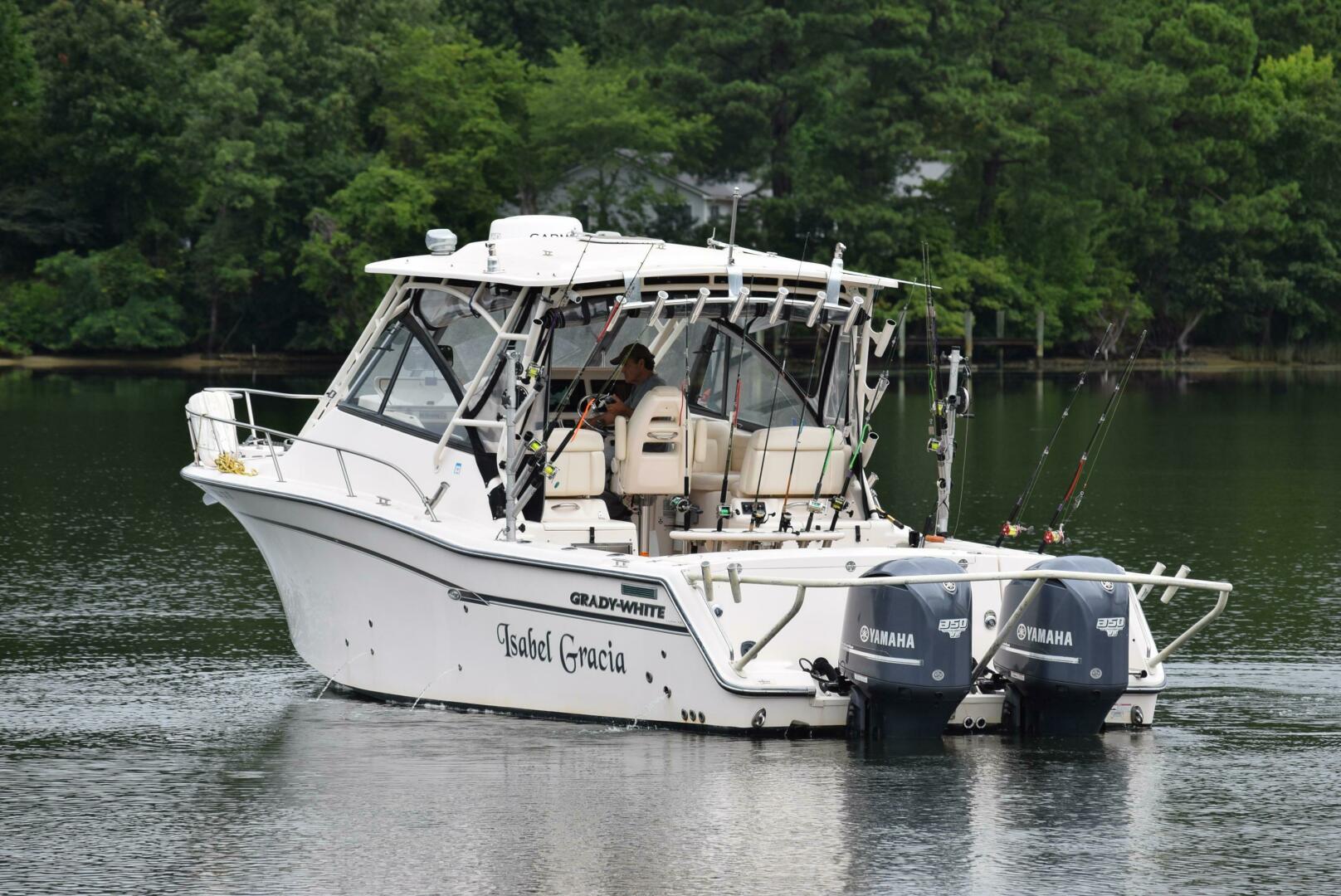 2016 Grady-White Express 330 - Image 18