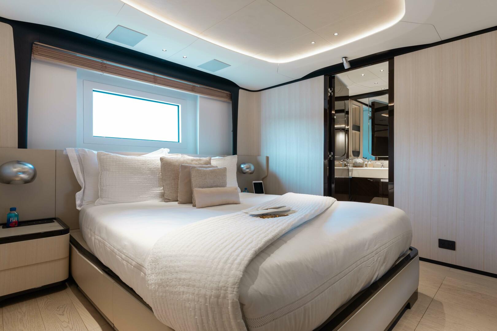 2019 Benetti Delfino 95 - Image 14