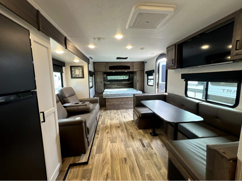 2024 VENTURE RV STRATUS SR221 VRK - Image 20