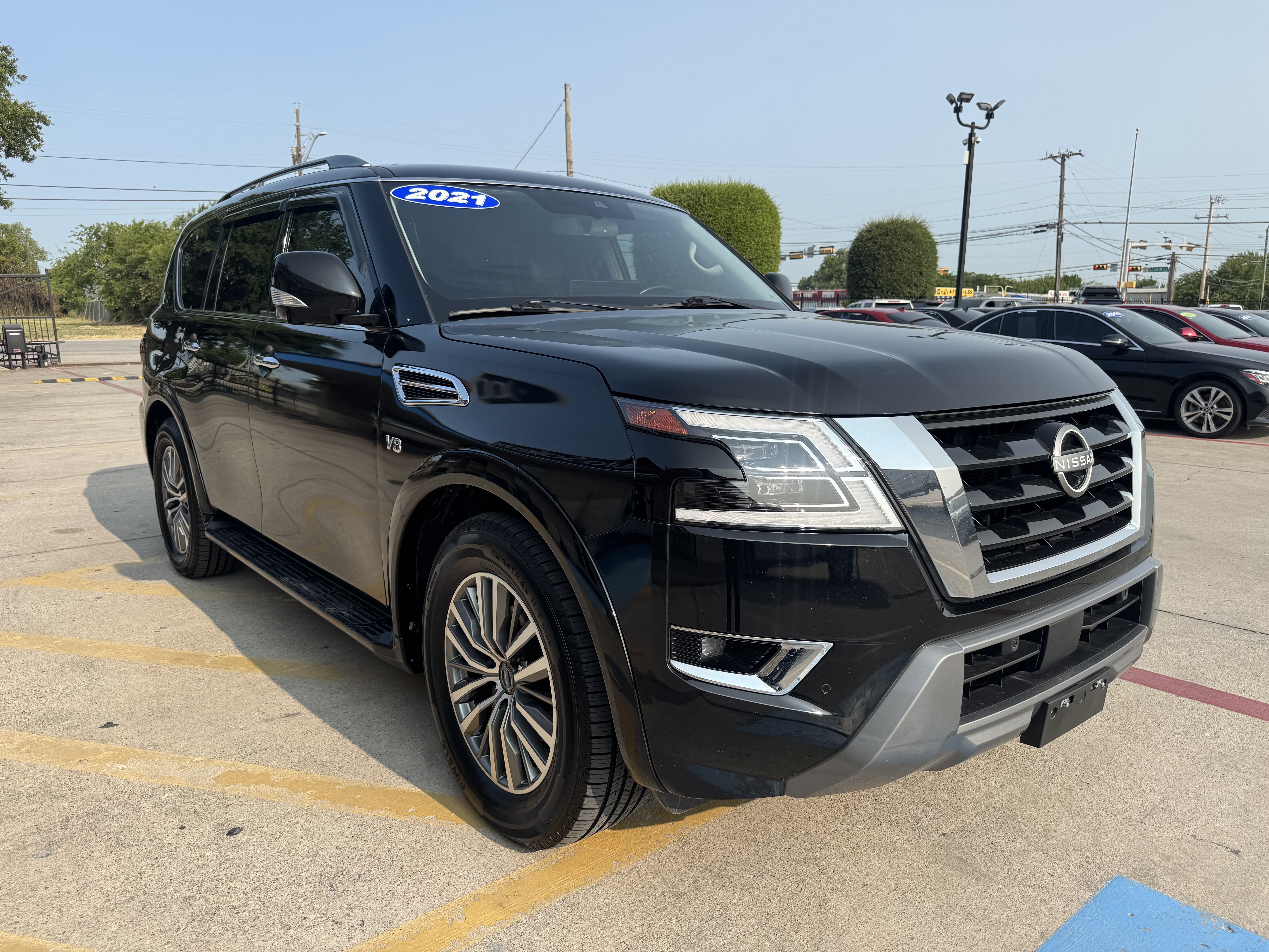 2021 Nissan Armada Utility 4D SL AWD - Image 4
