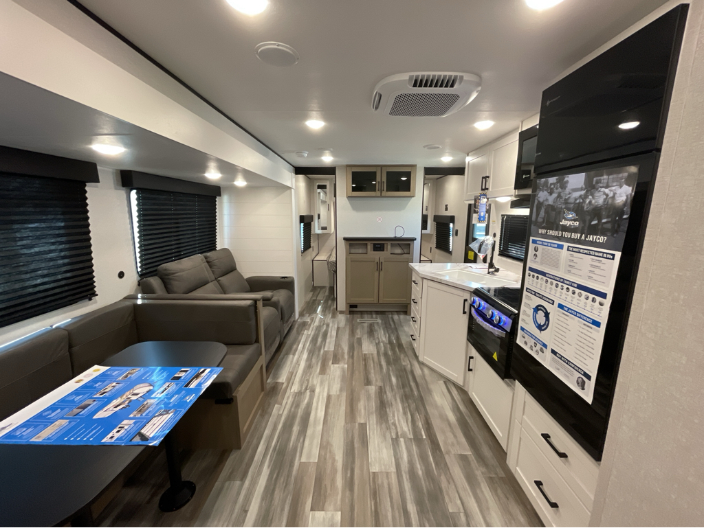 2026 Jayco Jay Flight SLX 321BDS - Image 24