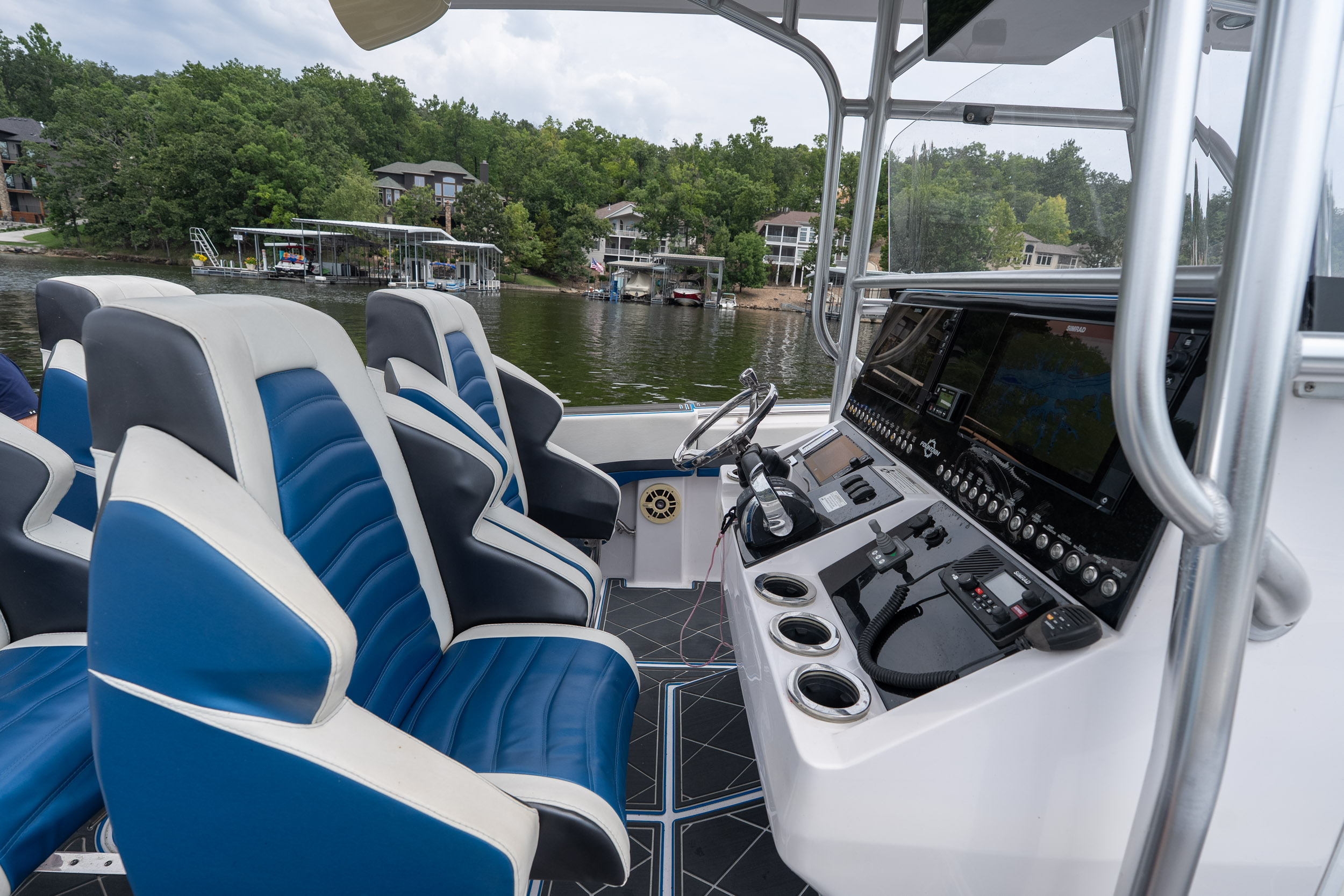 2018 Fountain 38 CC - Image 44