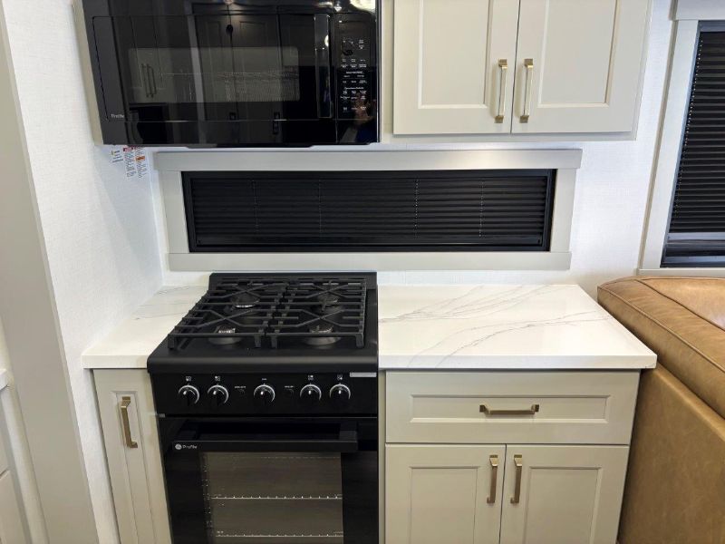 2026 Brinkley RV Model G 3250 - Image 13