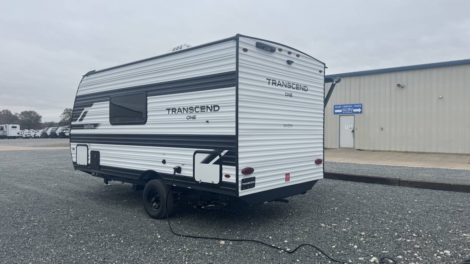 2026 Grand Design Transcend ONE 151BH - Image 12