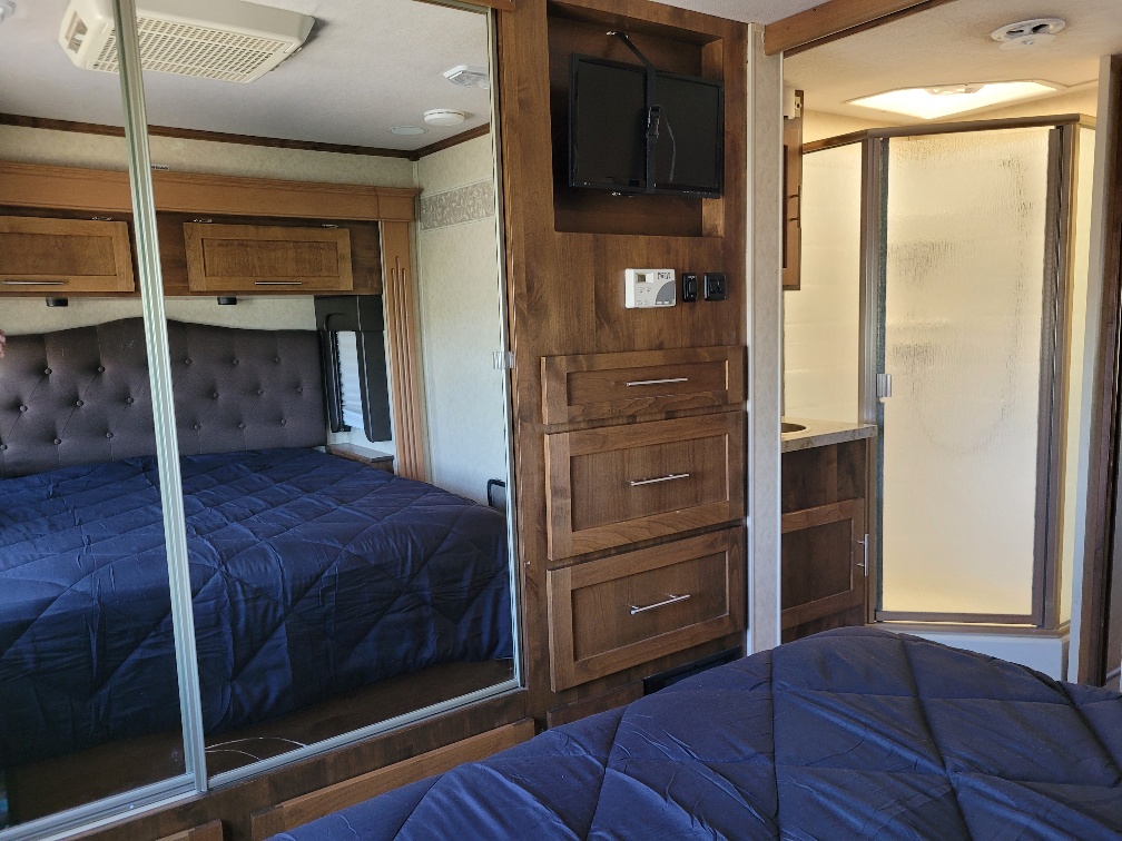 2006 Jayco Seneca HD 34 SS - Image 22