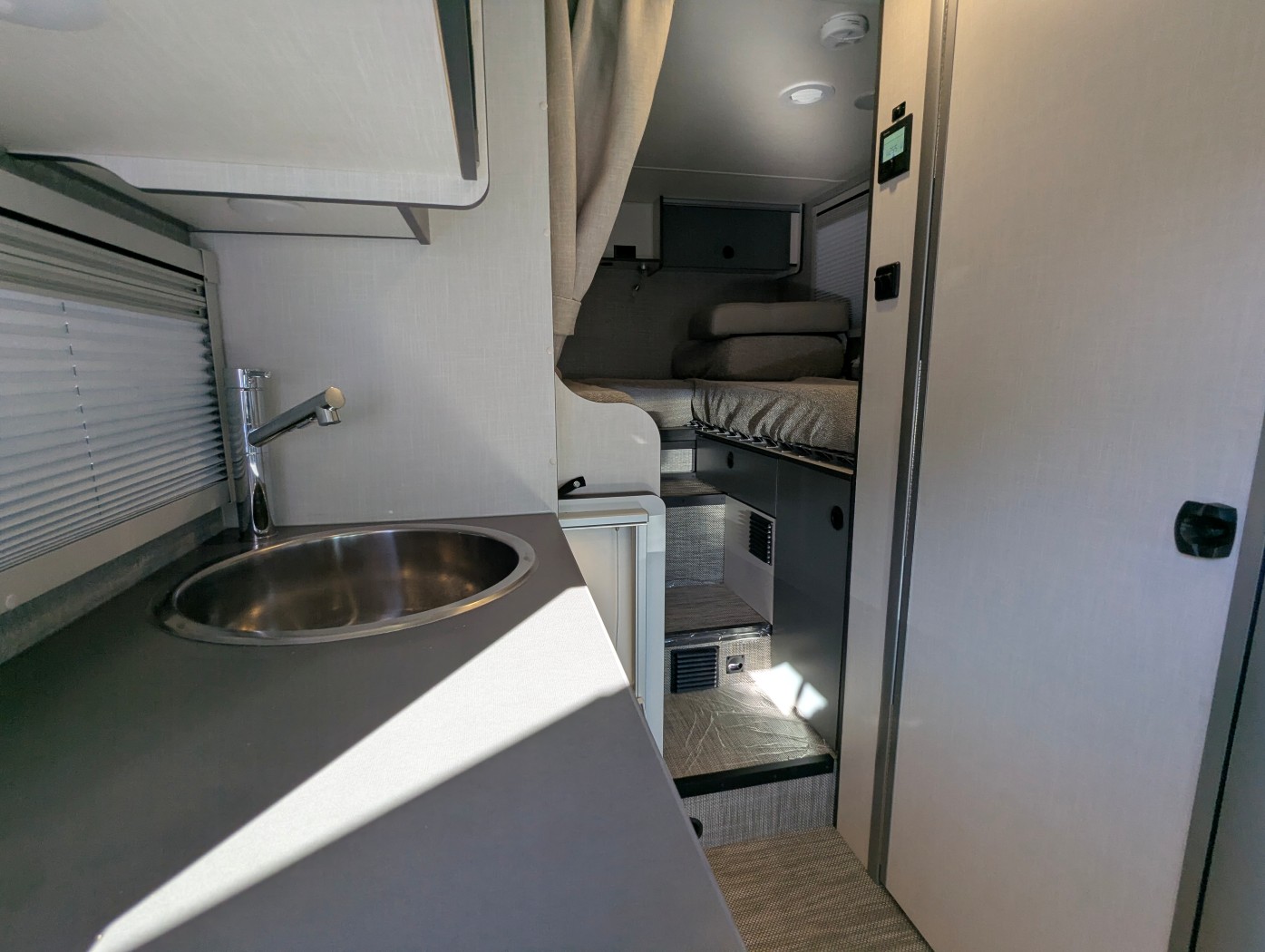 2026 Winnebago EKKO Sprinter 23B AWD - ATH Edition - Image 17