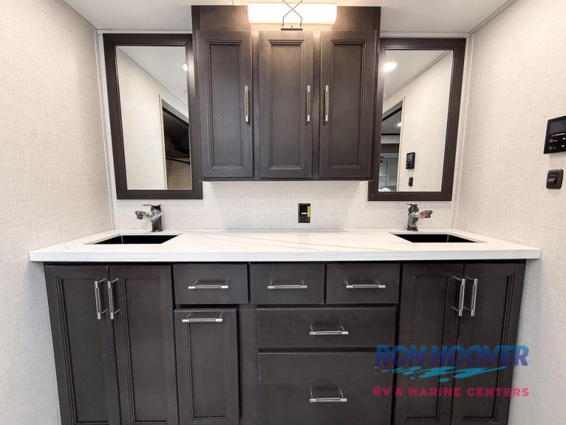 2026 KEYSTONE 3910RK - Image 40
