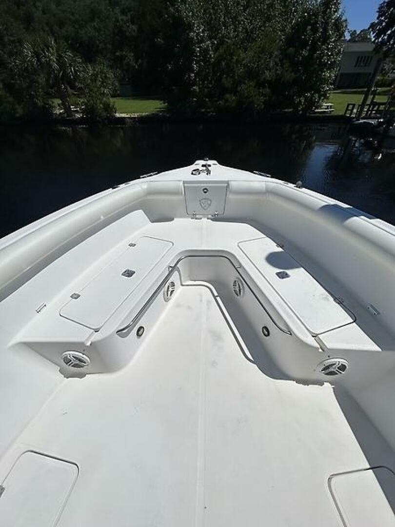 2000 Century 3100 Center Console - Image 9