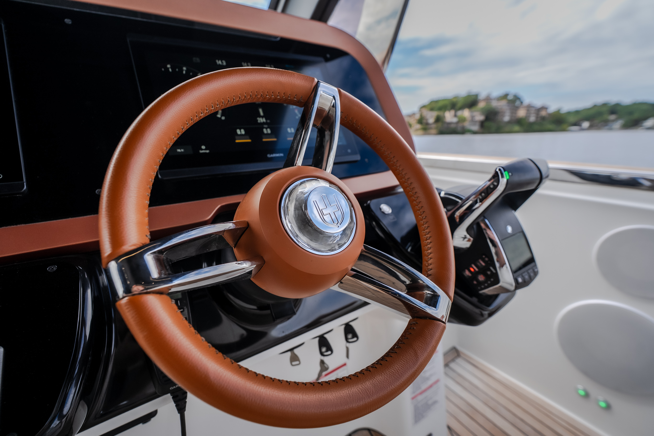 2025 Invictus TT430S - Image 56