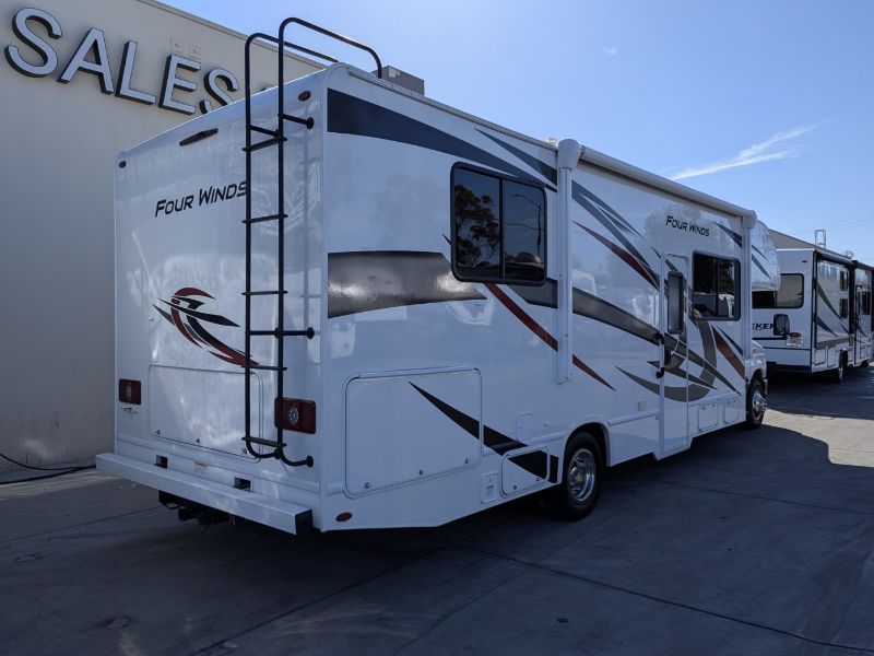 2024 Thor Motor Coach Four Winds 28Z - Image 4