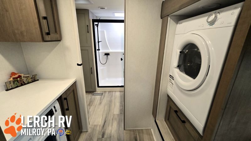 2026 KZ RV Durango Gold G384MSQ - Image 57