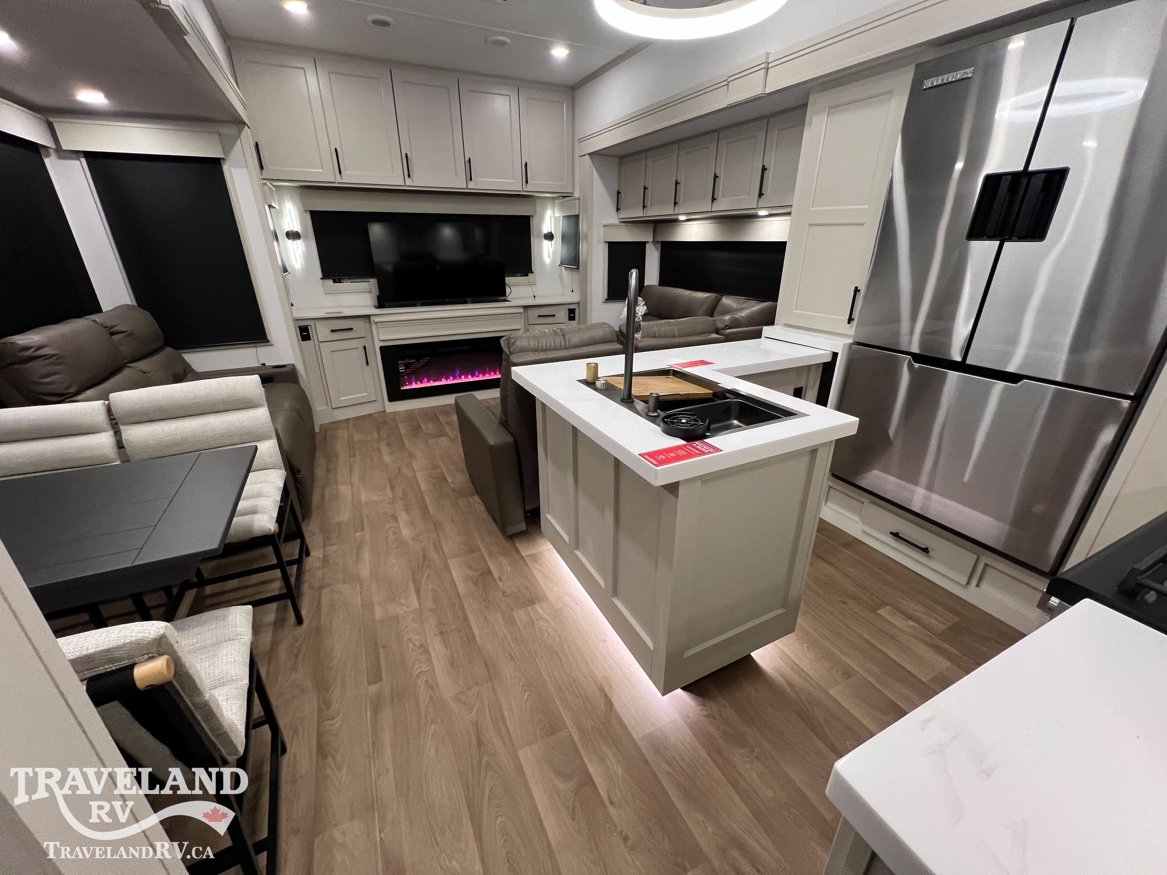 2026 Grand Design Solitude 388MBS - Image 12