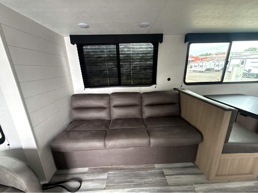 2026 JAYCO JAY FLIGHT SLX 262RLS - Image 7