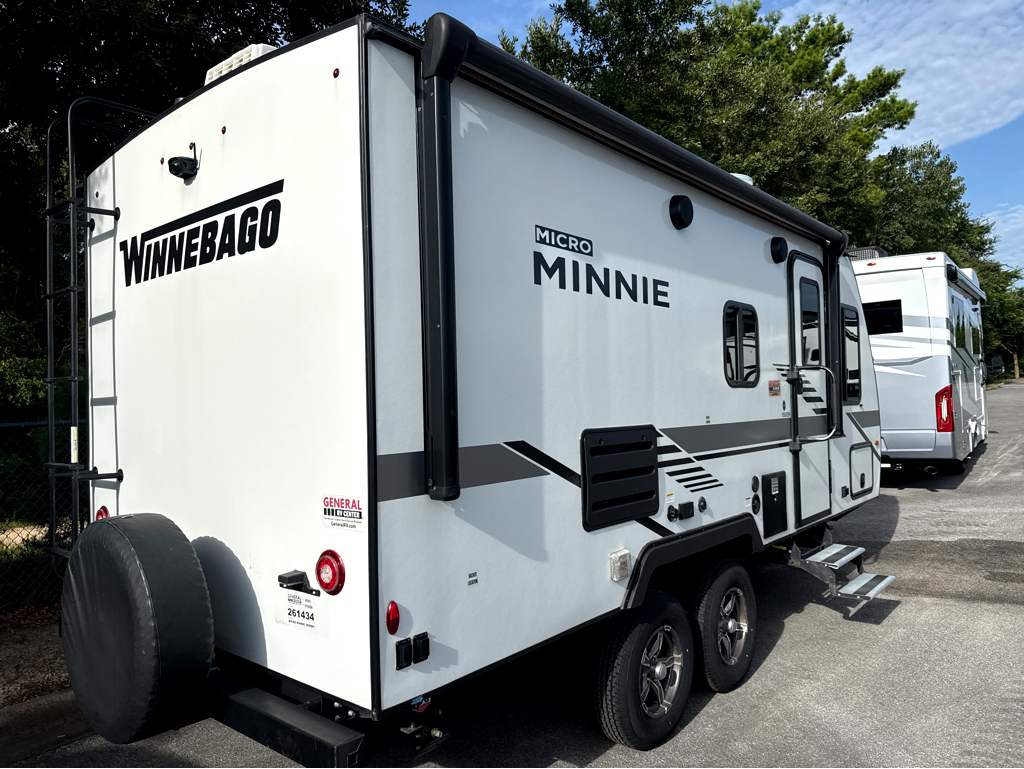 2022 WINNEBAGO MICRO MINNIE 1800BH - Image 4