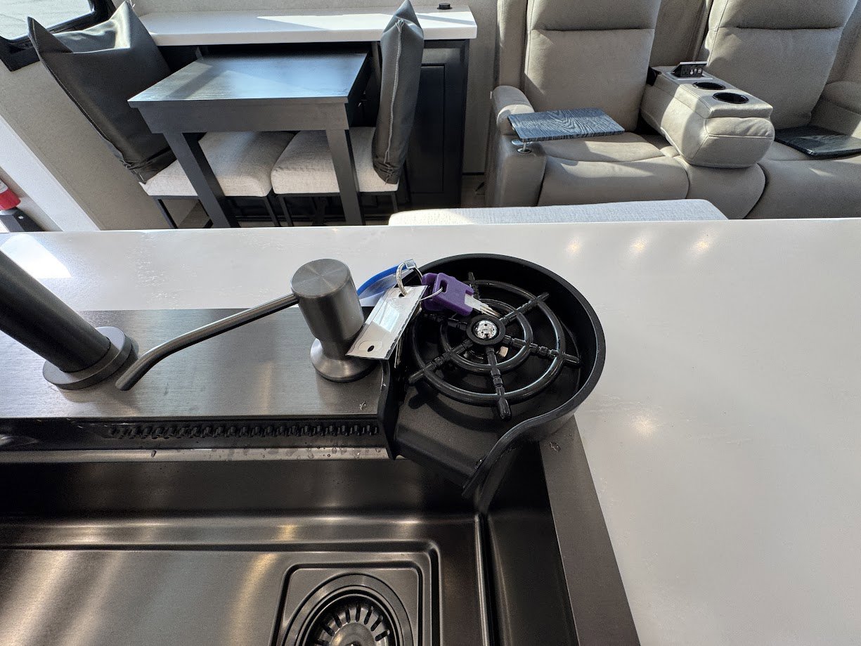 2026 JAYCO PINNACLE 32RLTS - Image 26