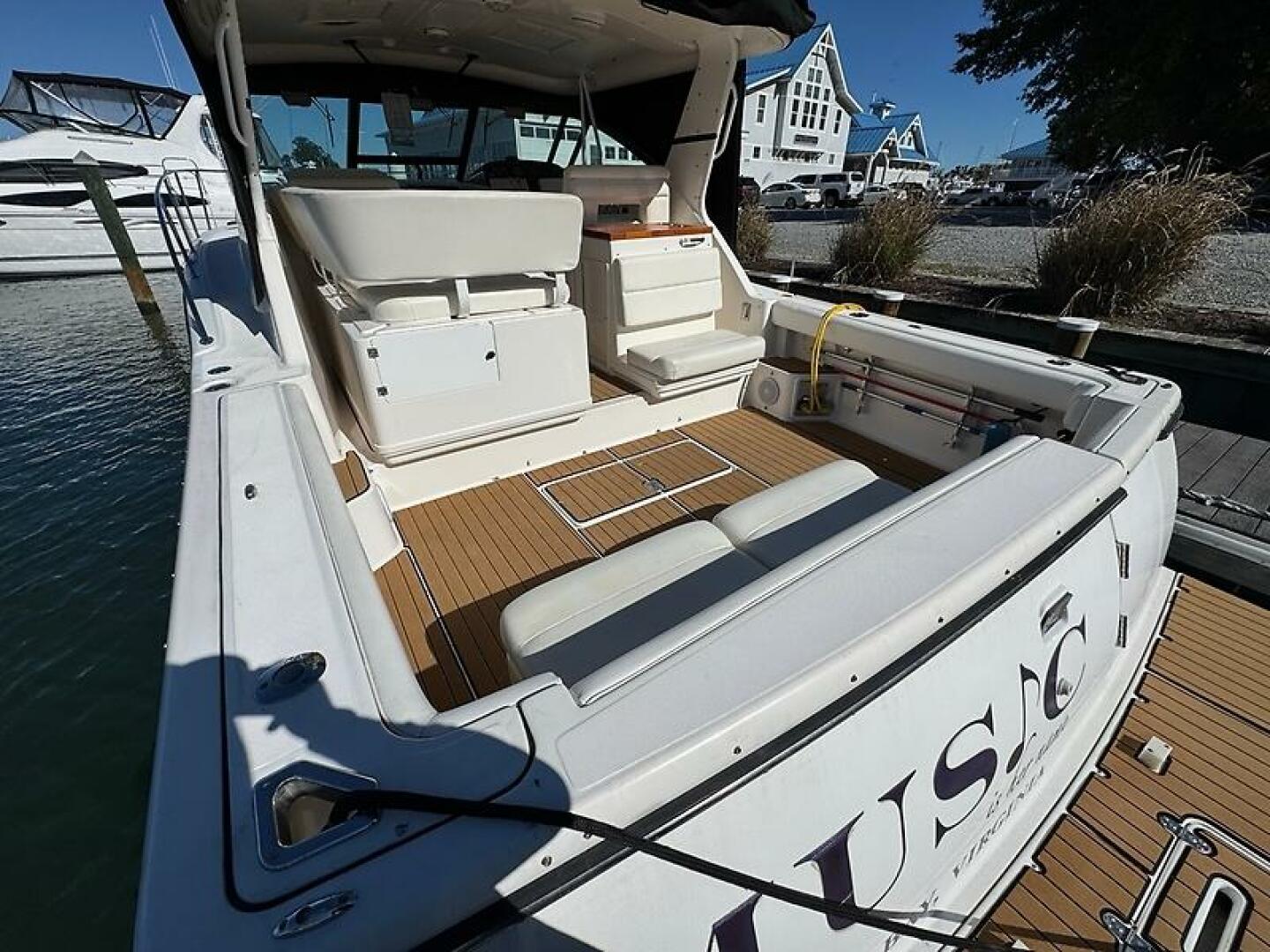 2000 Tiara Yachts 3500 Open - Image 4
