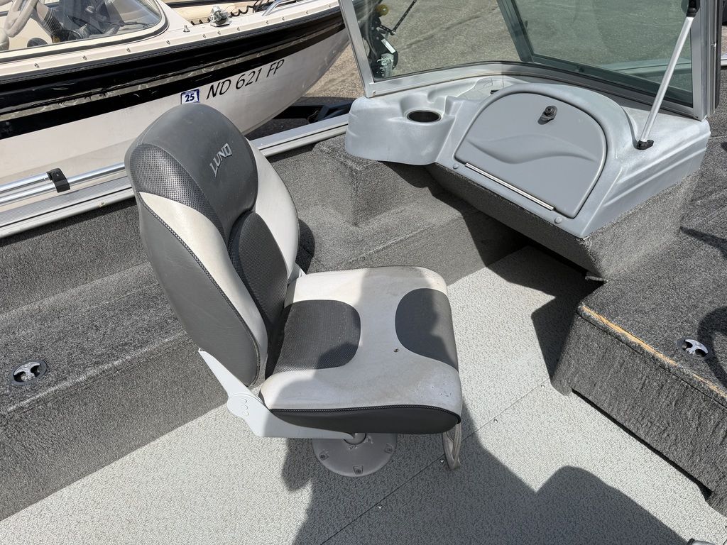 2013 Lund Impact 1775 - Image 24