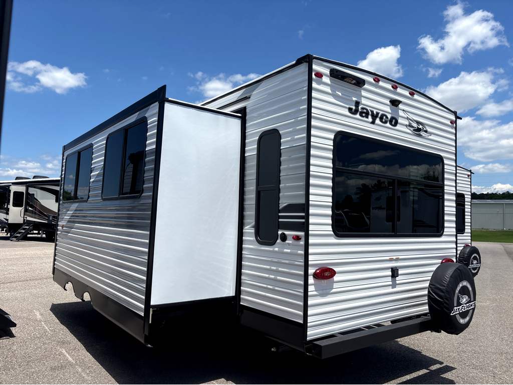 2026 JAYCO JAY FLIGHT SLX 262RLS - Image 4