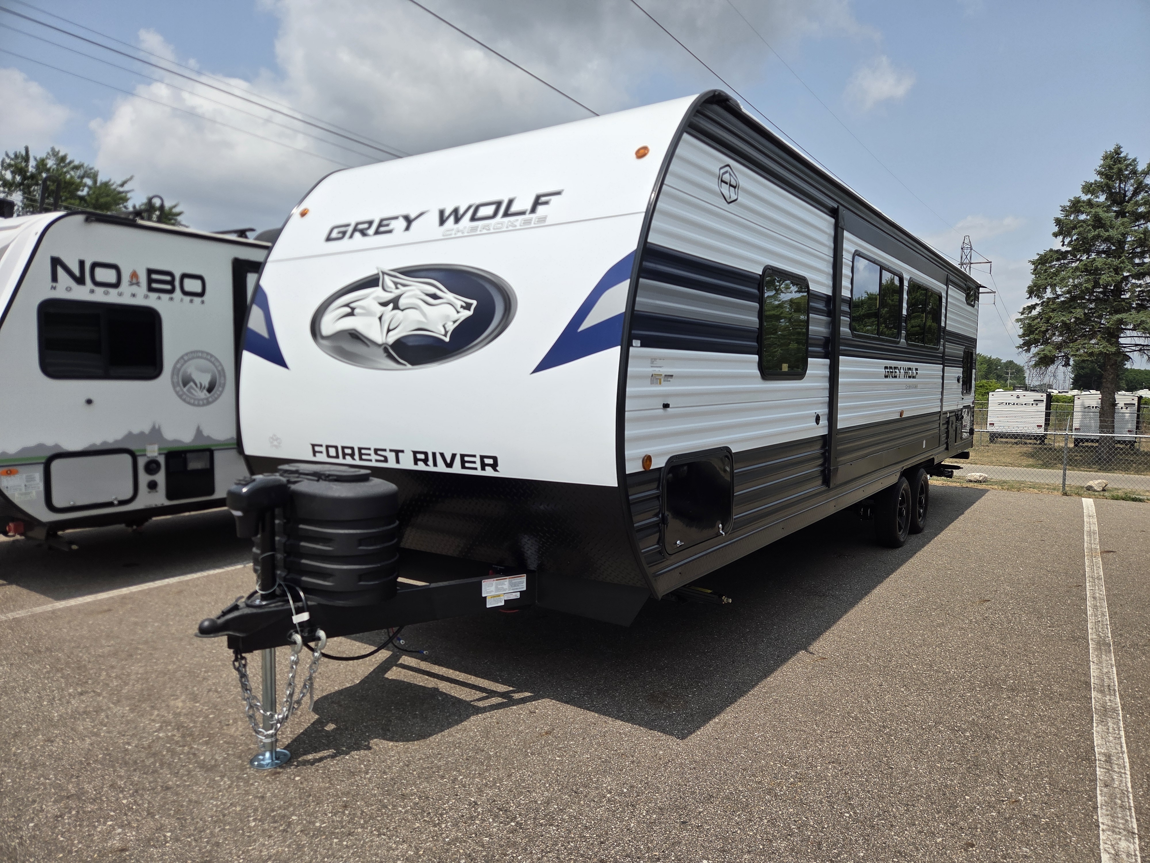 2027 Forest River Cherokee Grey Wolf 26KF - Image 4