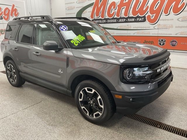 2022 Ford Bronco Sport Utility 4D Outer Banks 4WD - Image 3