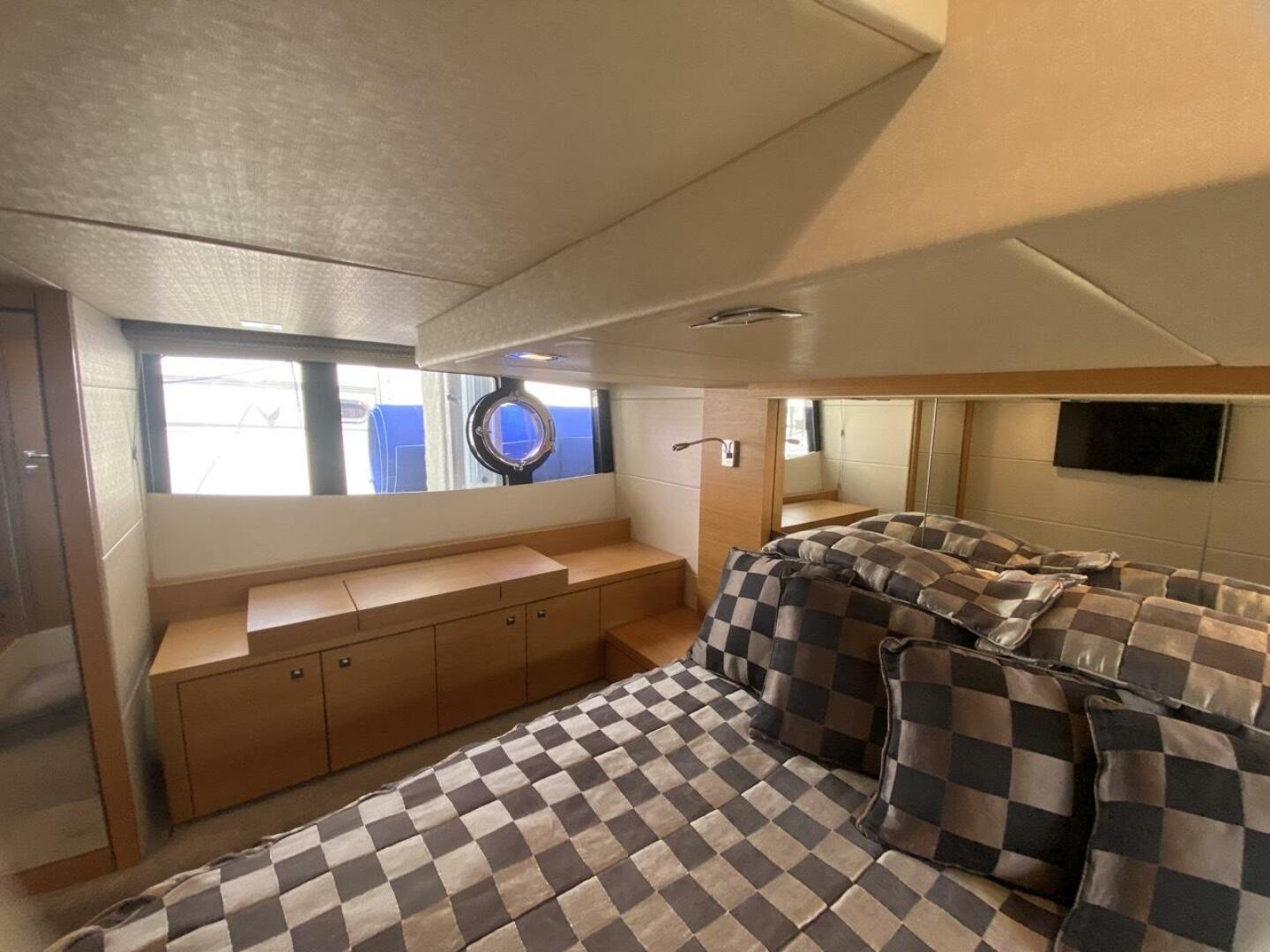 2014 Sunseeker 48 Portofino XPS - Image 47