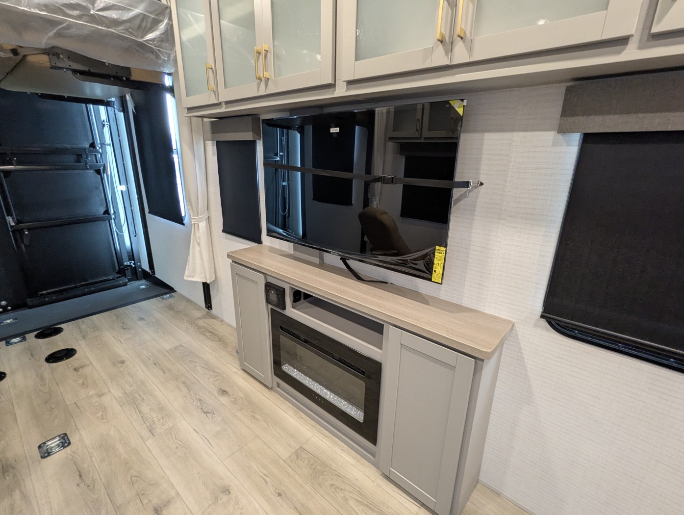 2026 Forest River Stealth 2900 - Image 21