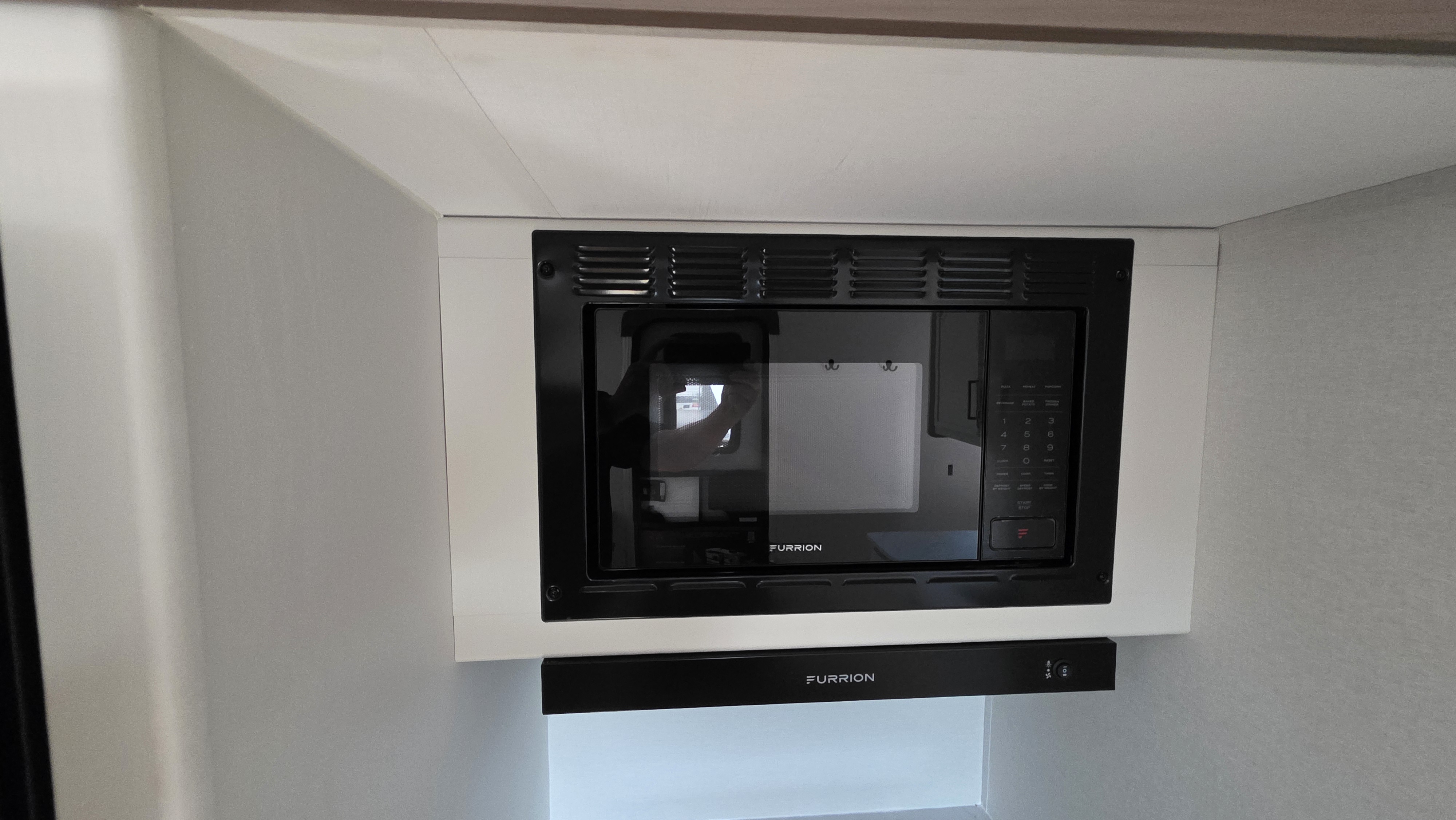 2027 GRAND DESIGN TRANSCEND 26BHX - Image 28