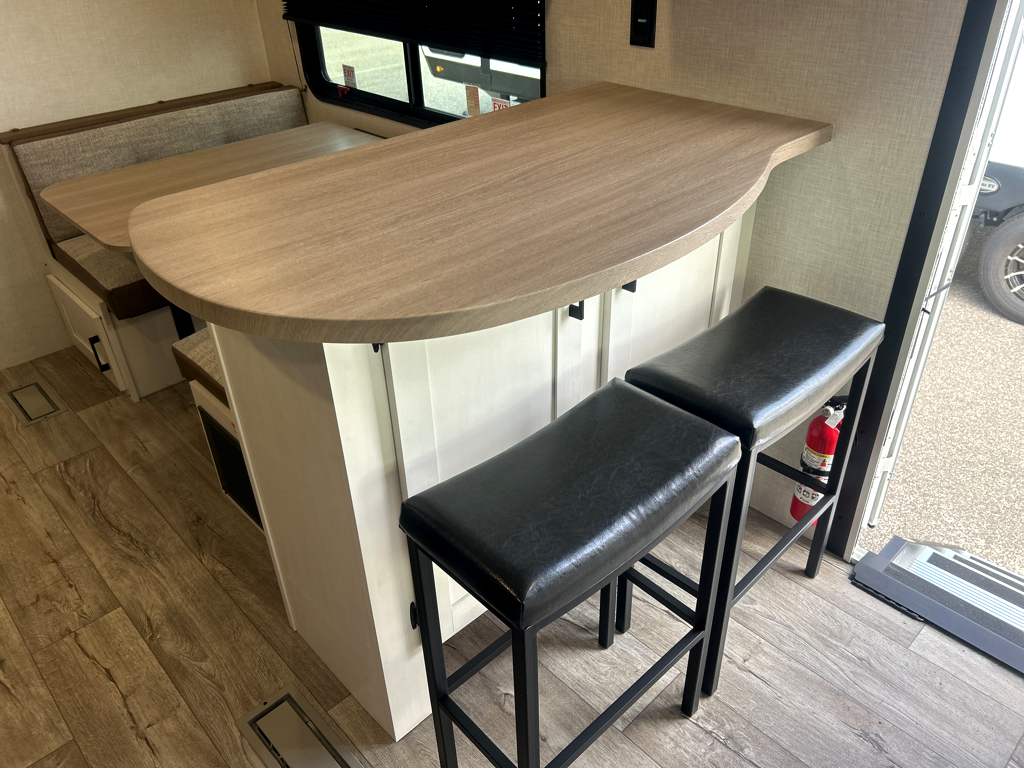 2026 VENTURE RV SIENNA 231VRK - Image 11