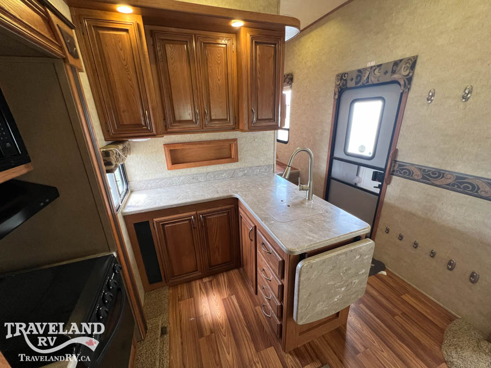 2014 FOREST RIVER SABRE 34REQS-6 - Image 8
