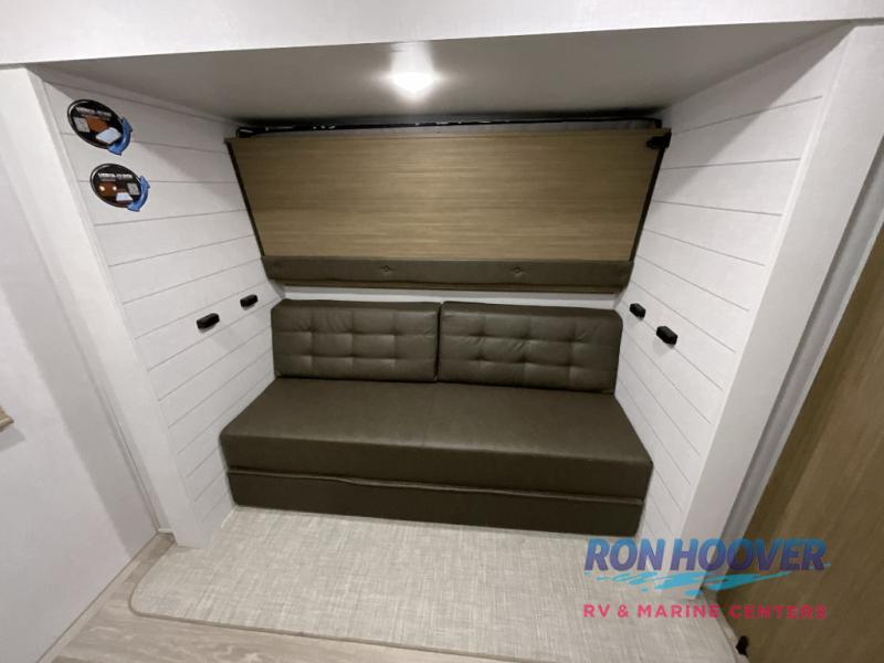 2026 FOREST RIVER 33TS - Image 31
