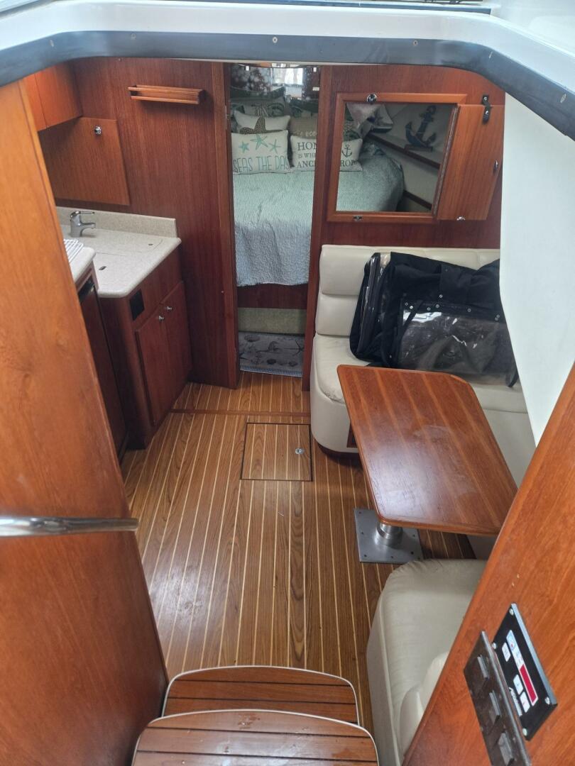 2002 Tiara Yachts 3500 Open - Image 14