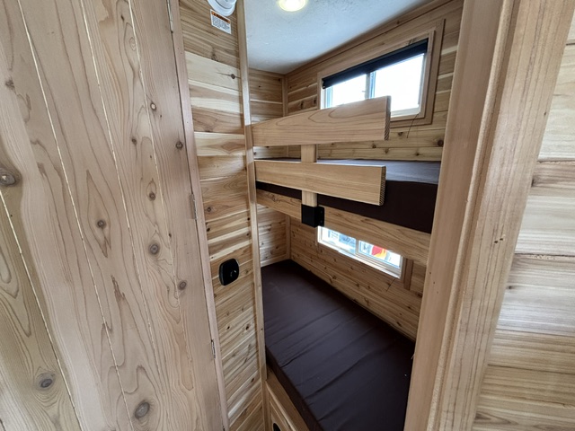 2027 ICE CASTLE RV EXTREME III 8X21 - Image 25