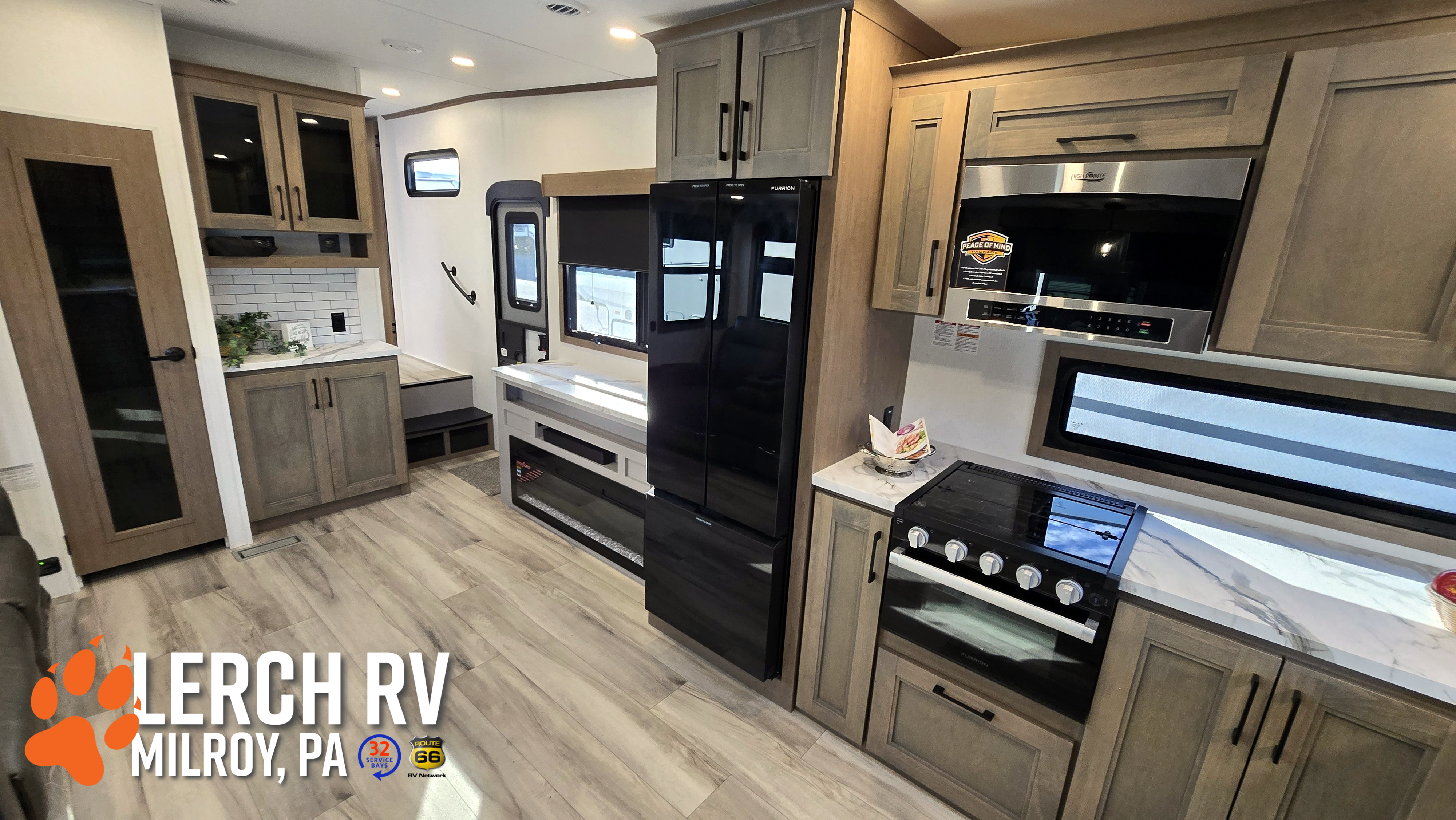 2026 KZ RV Durango HT D240RKD - Image 21