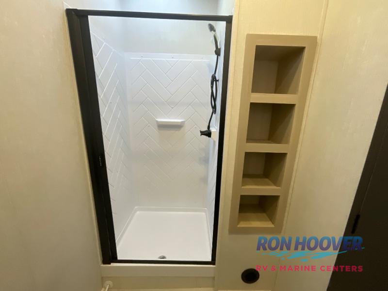 2026 FOREST RIVER 37GALLEY - Image 34