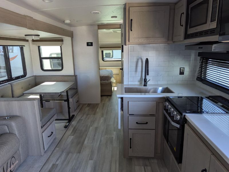2024 Forest River Rockwood Ultra Lite 2911BS - Image 4